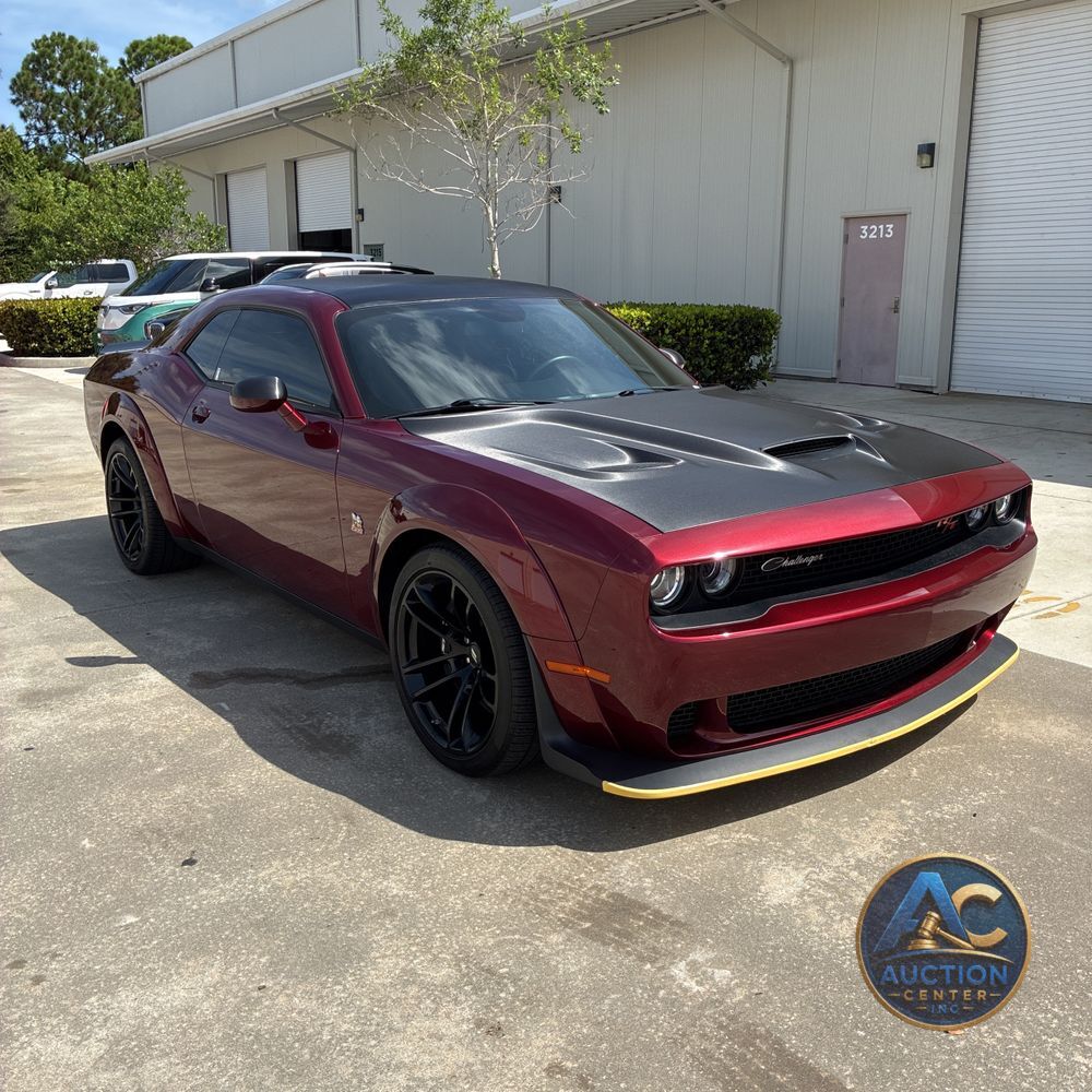 2023 Dodge Challenger R/T SCAT PACK
