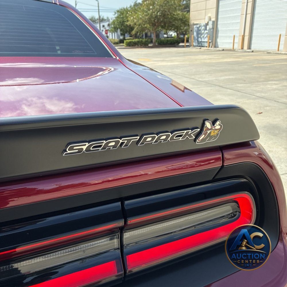 2023 Dodge Challenger R/T SCAT PACK