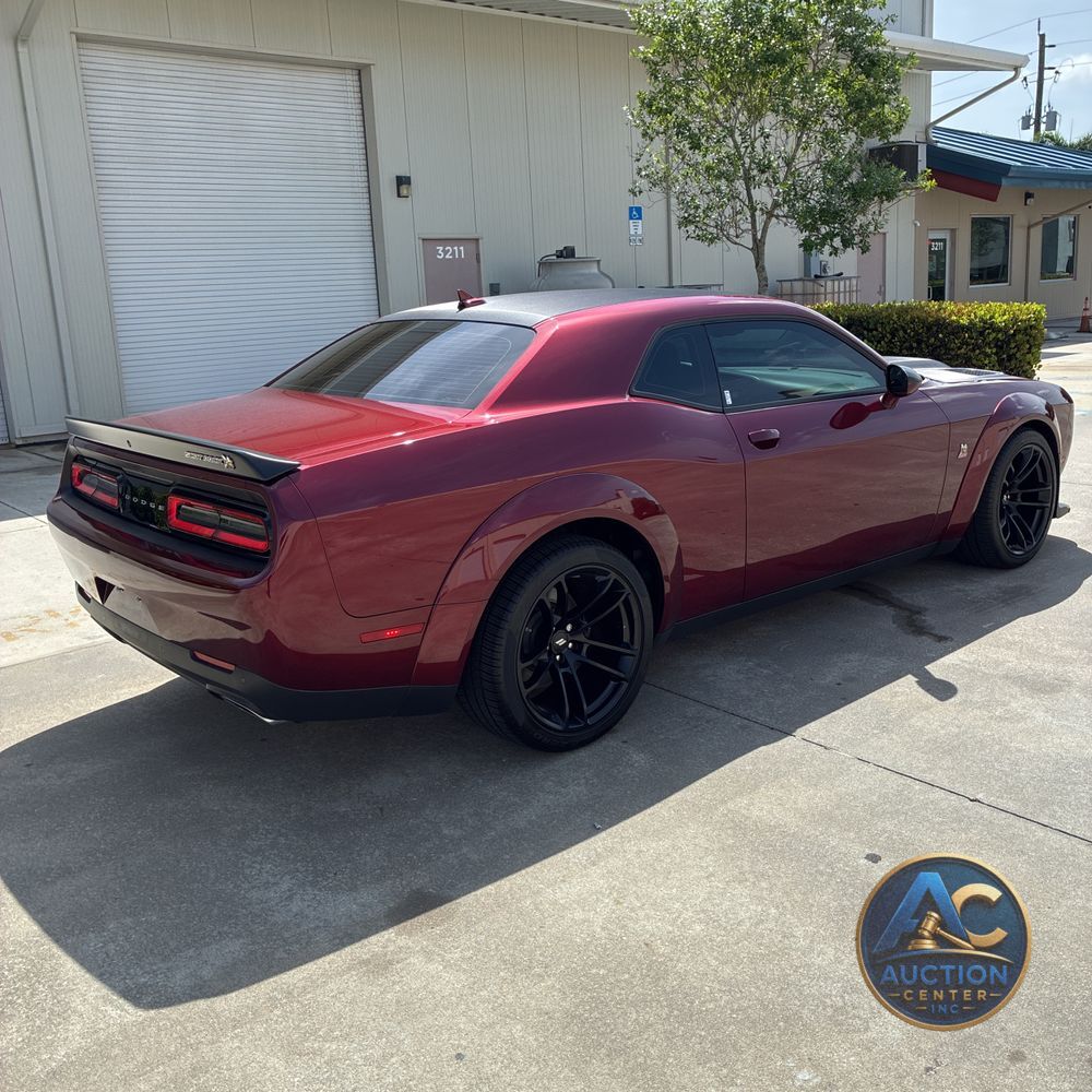 2023 Dodge Challenger R/T SCAT PACK