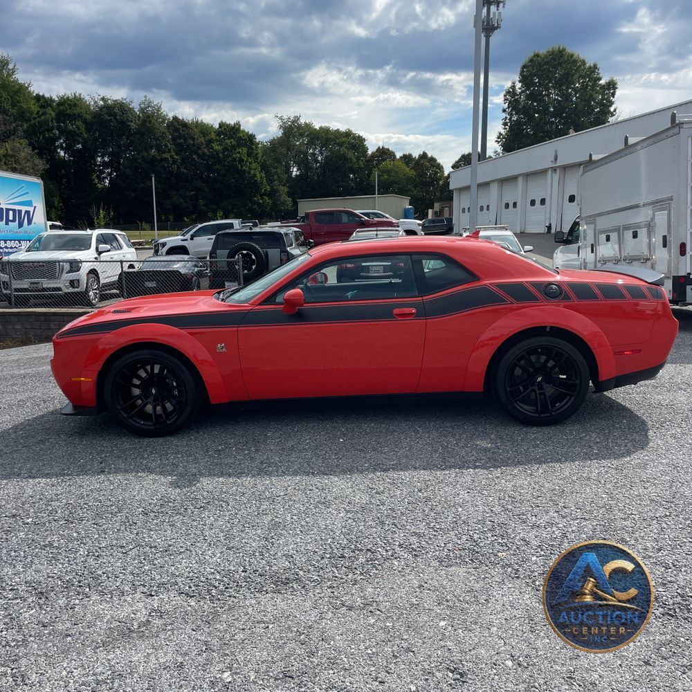 2023 Dodge Challenger R/T SCAT PACK