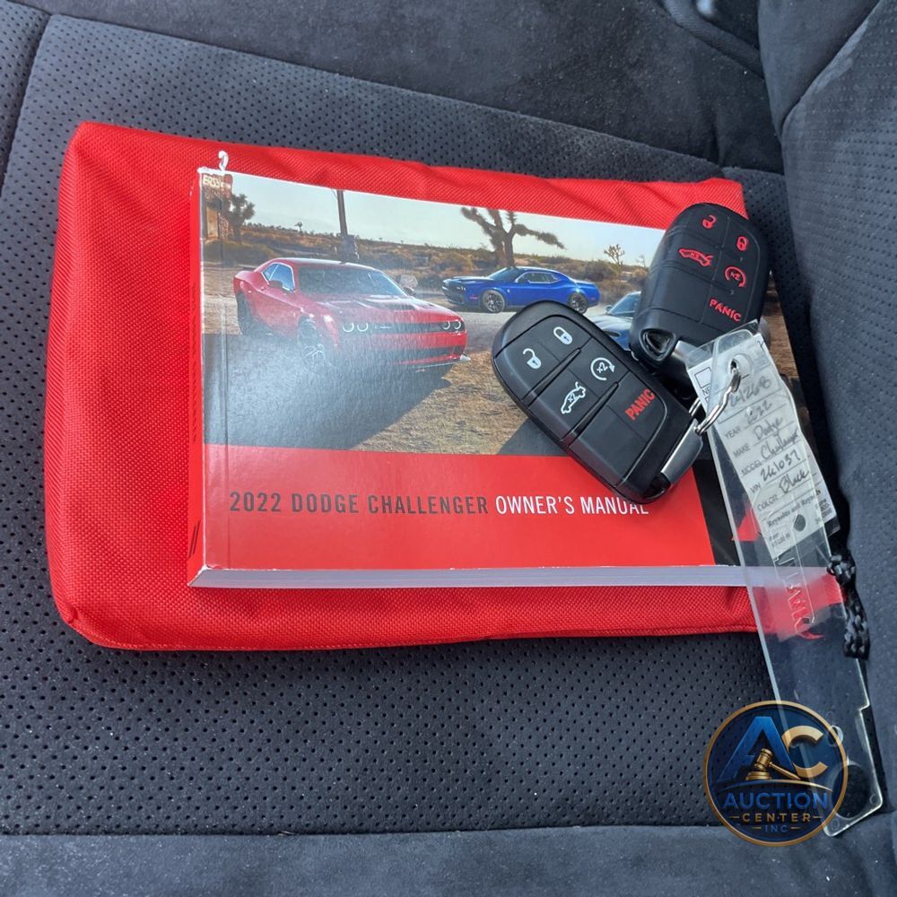 2022 Dodge Challenger R/T SCAT PACK