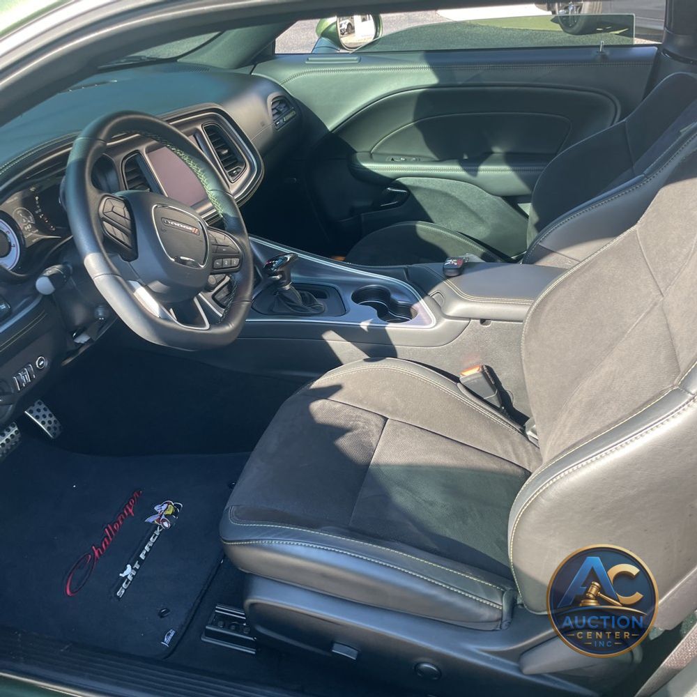 2023 Dodge Challenger R/T SCAT PACK
