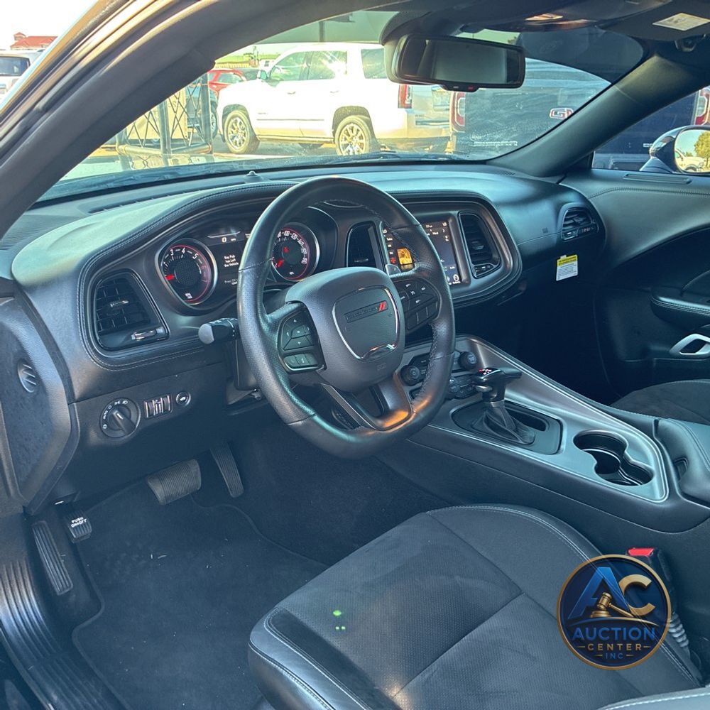 2023 Dodge Challenger R/T SCAT PACK