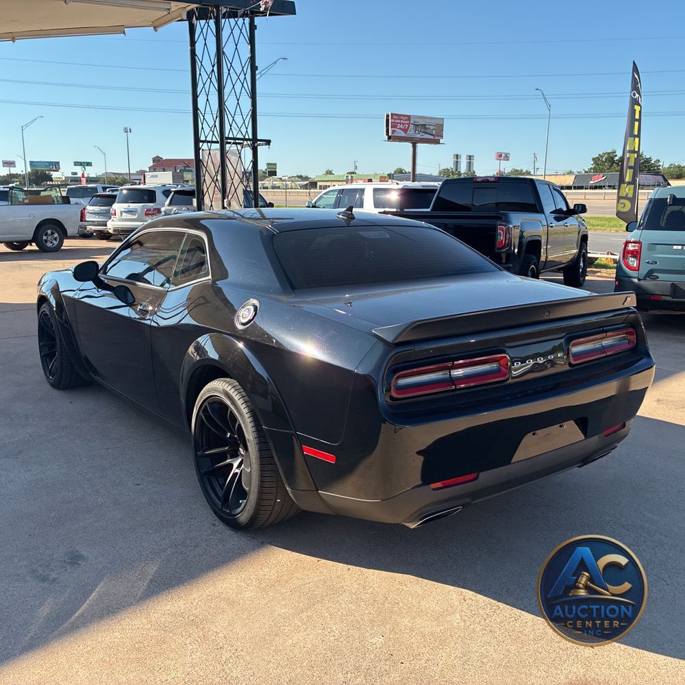 2023 Dodge Challenger R/T SCAT PACK