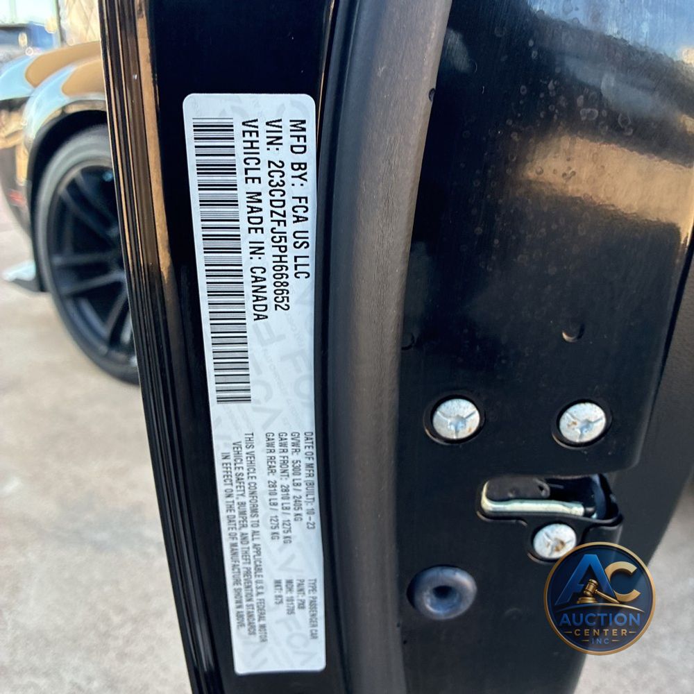 2023 Dodge Challenger R/T SCAT PACK
