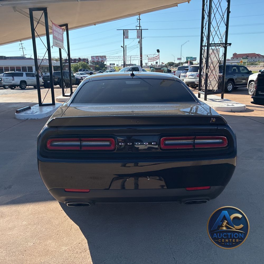 2023 Dodge Challenger R/T SCAT PACK