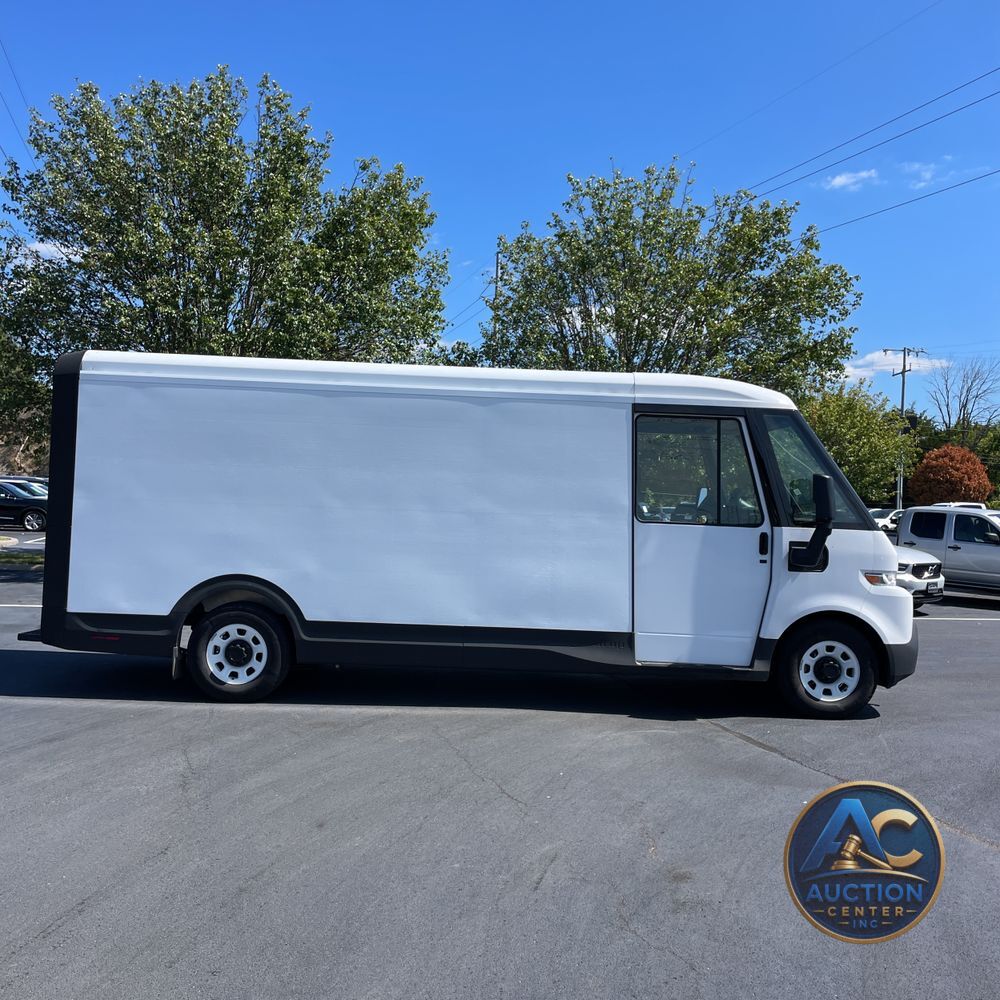 2025 Chevrolet BrightDrop EV Van 600 Std Roof