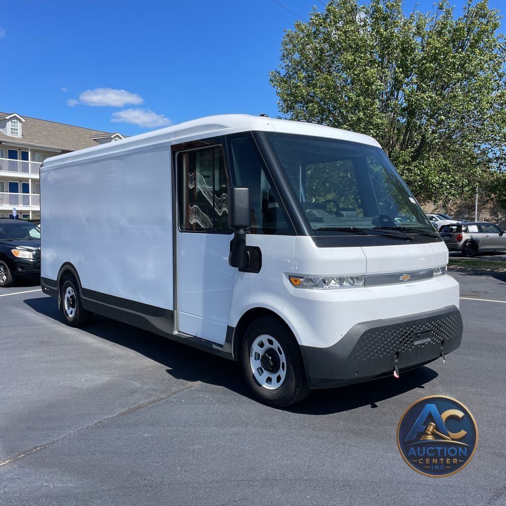 2025 Chevrolet BrightDrop EV Van 600 Std Roof