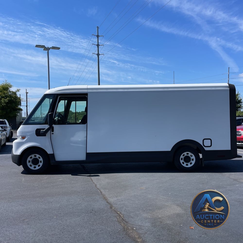 2025 Chevrolet BrightDrop EV Van 600 Std Roof