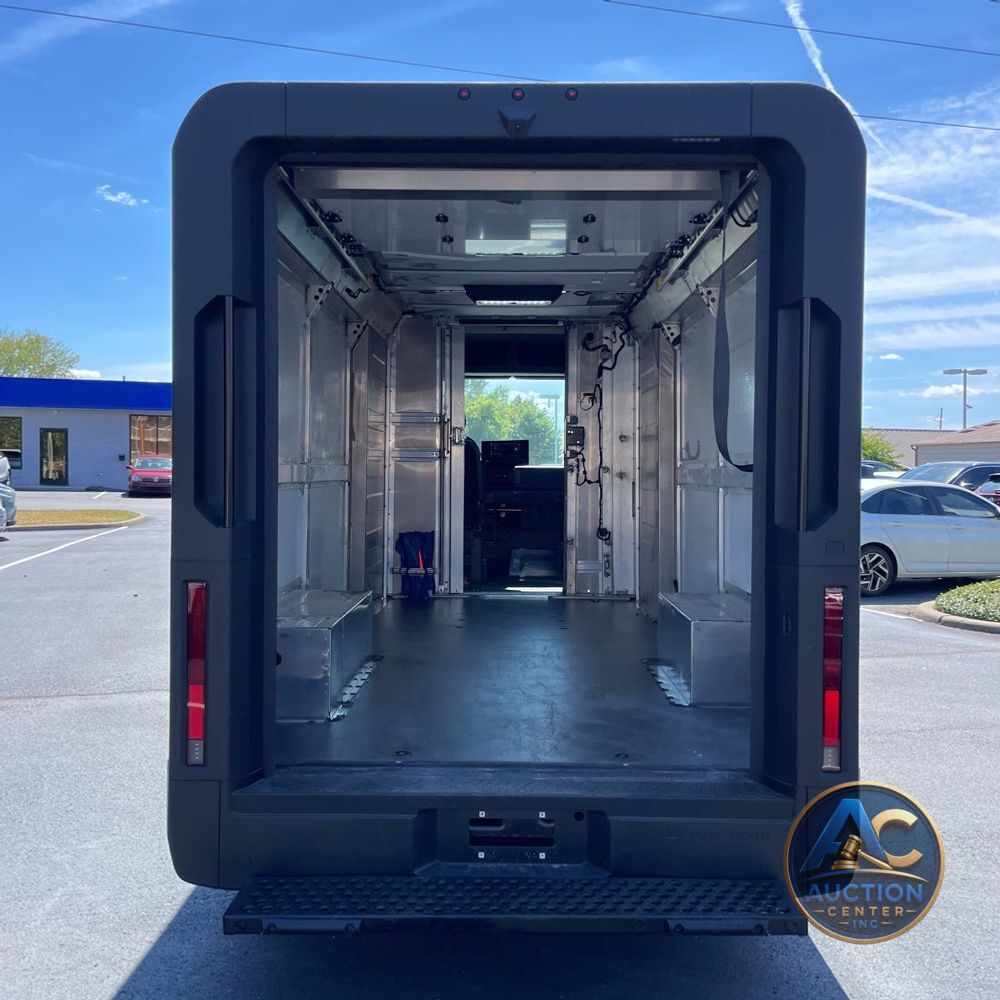 2025 Chevrolet BrightDrop EV Van 600 Std Roof