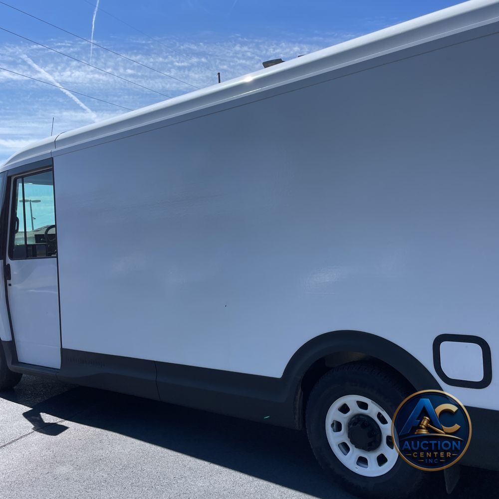2025 Chevrolet BrightDrop EV Van 600 Std Roof