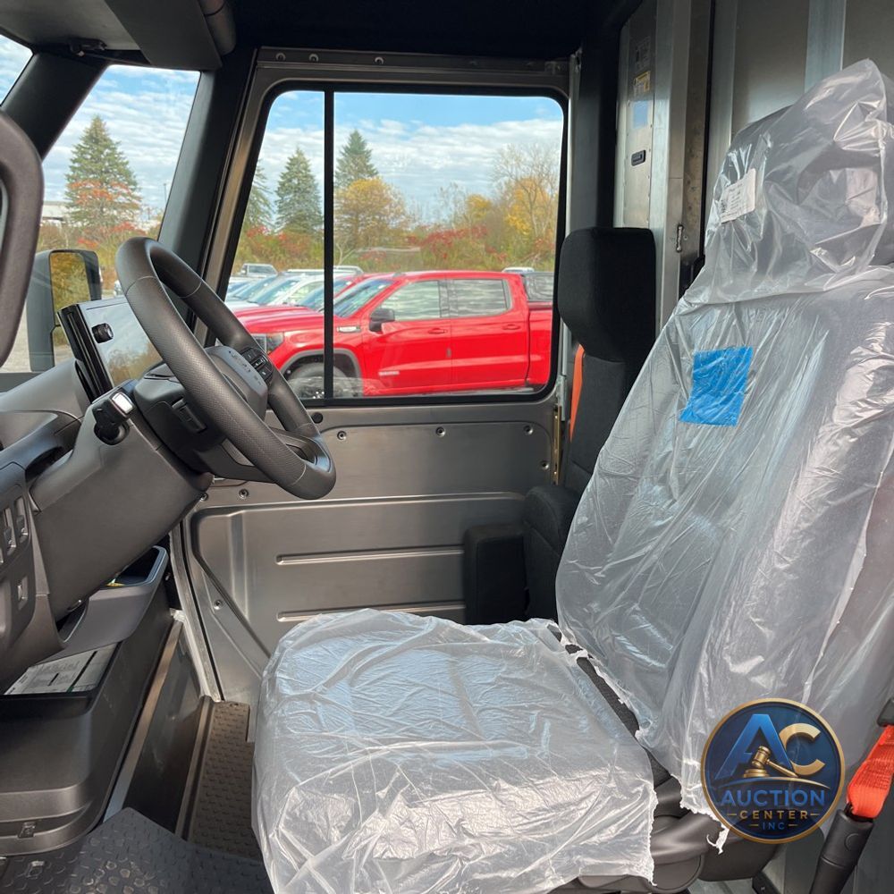 2024 BrightDrop Zevo 600 Std Roof