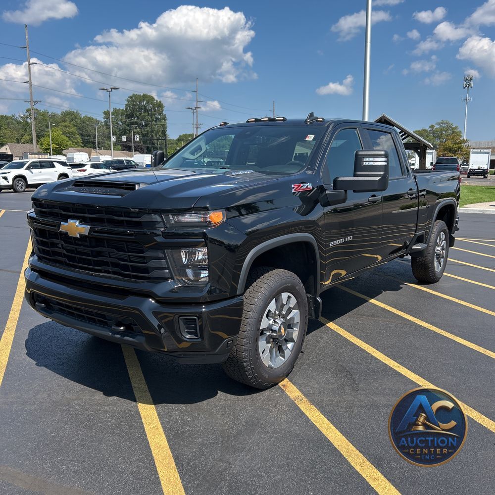 2024 Chevrolet Silverado 2500 Custom