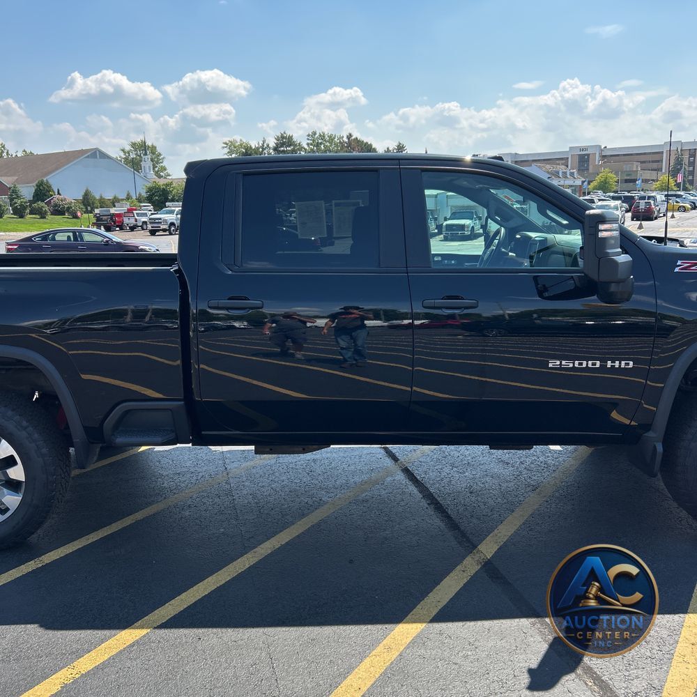 2024 Chevrolet Silverado 2500 Custom