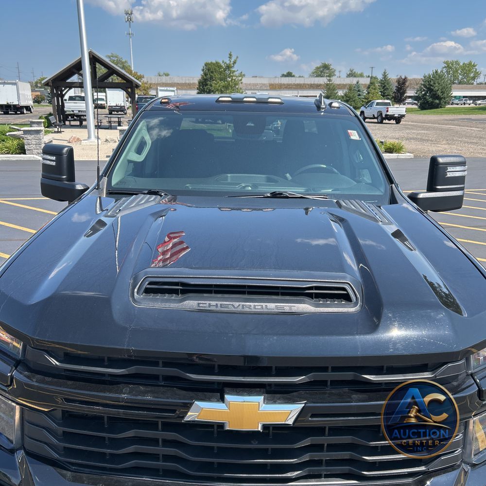 2024 Chevrolet Silverado 2500 Custom