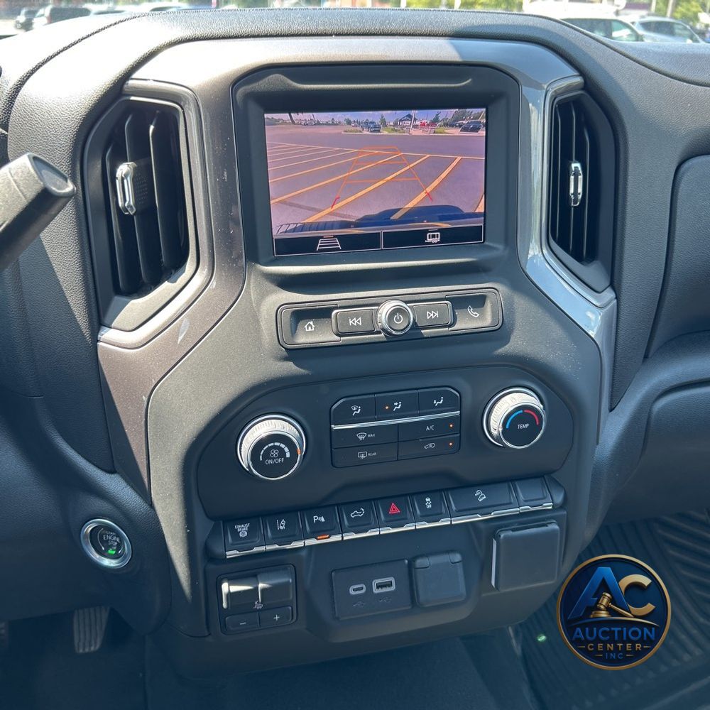 2024 Chevrolet Silverado 2500 Custom