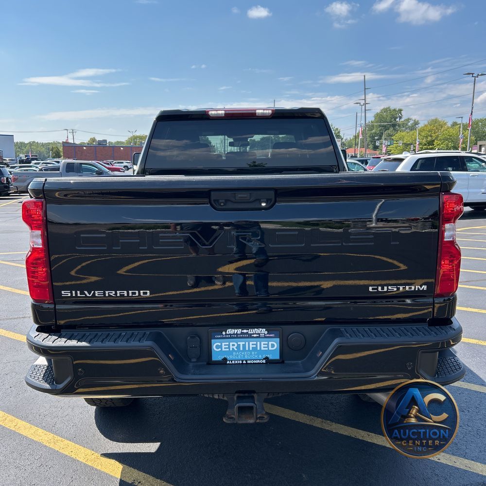 2024 Chevrolet Silverado 2500 Custom