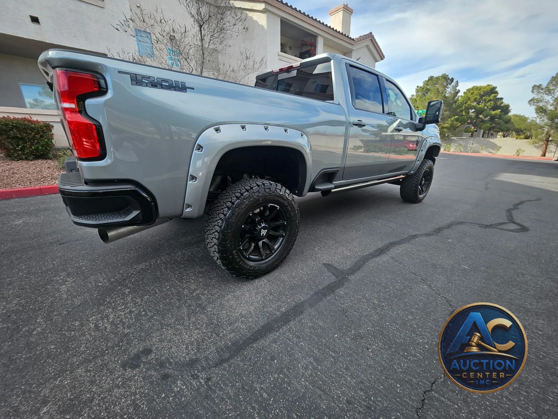 2025 Chevrolet Silverado 2500HD LTZ Crew Cab