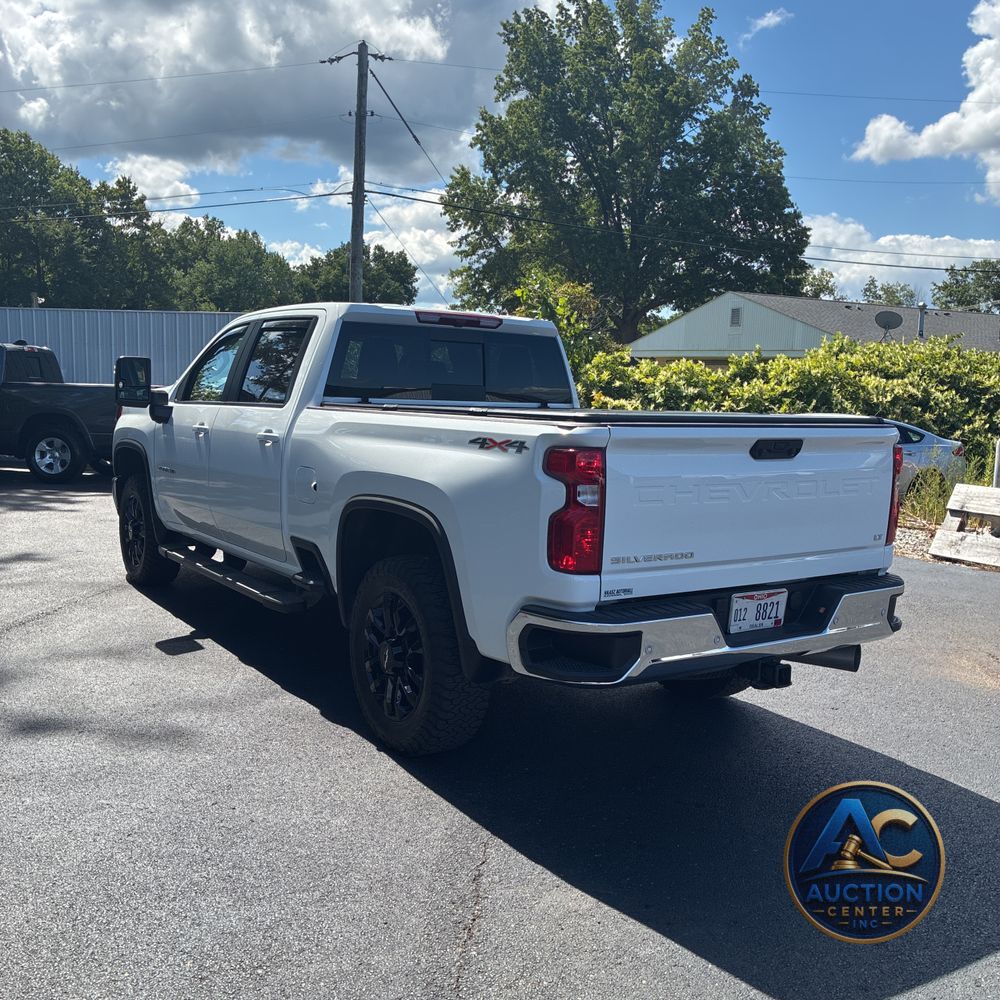 2025 Chevrolet Silverado 3500HD C/C