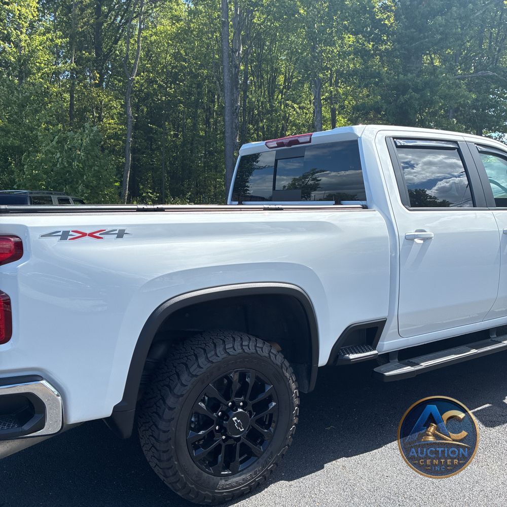 2025 Chevrolet Silverado 3500HD C/C