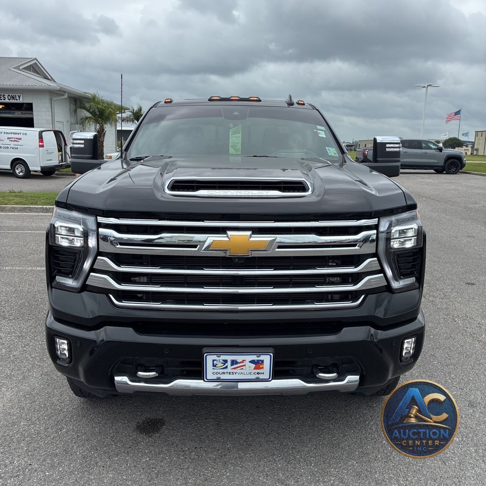 2025 Chevrolet Silverado 3500HD High Country