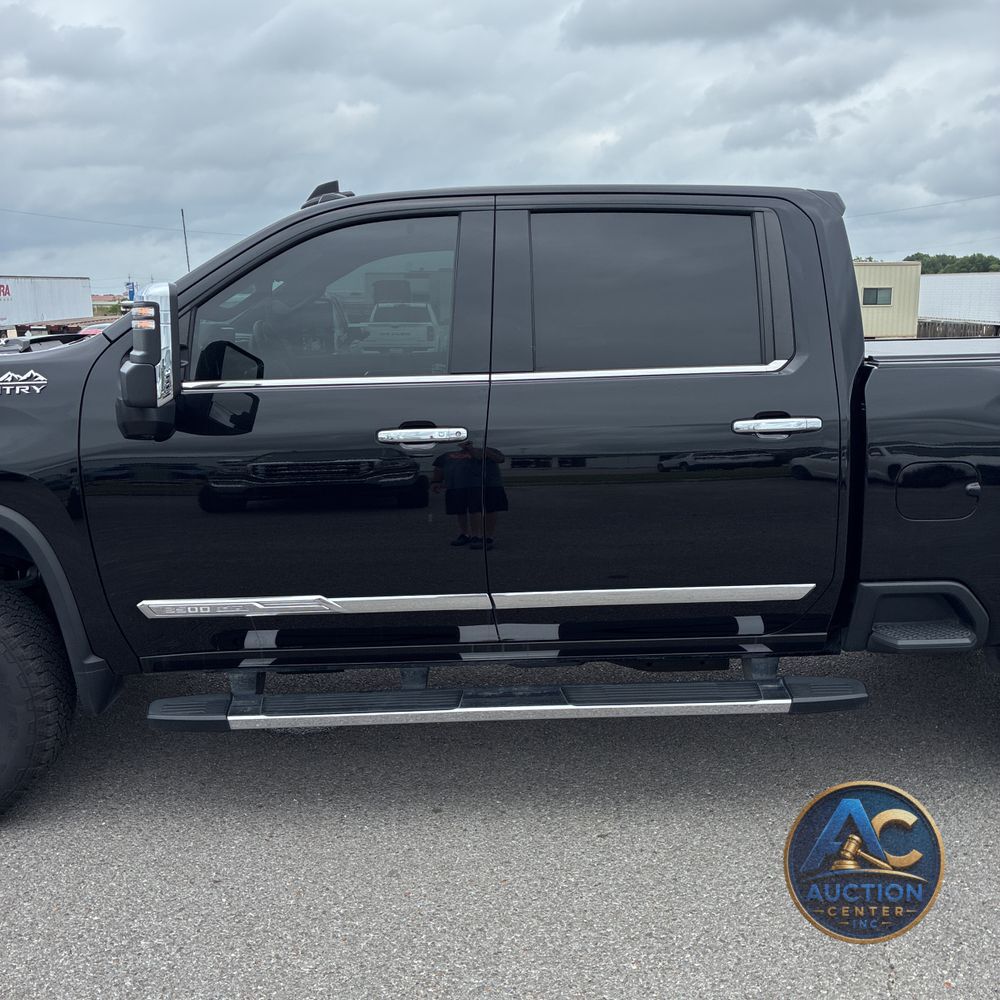 2025 Chevrolet Silverado 3500HD High Country