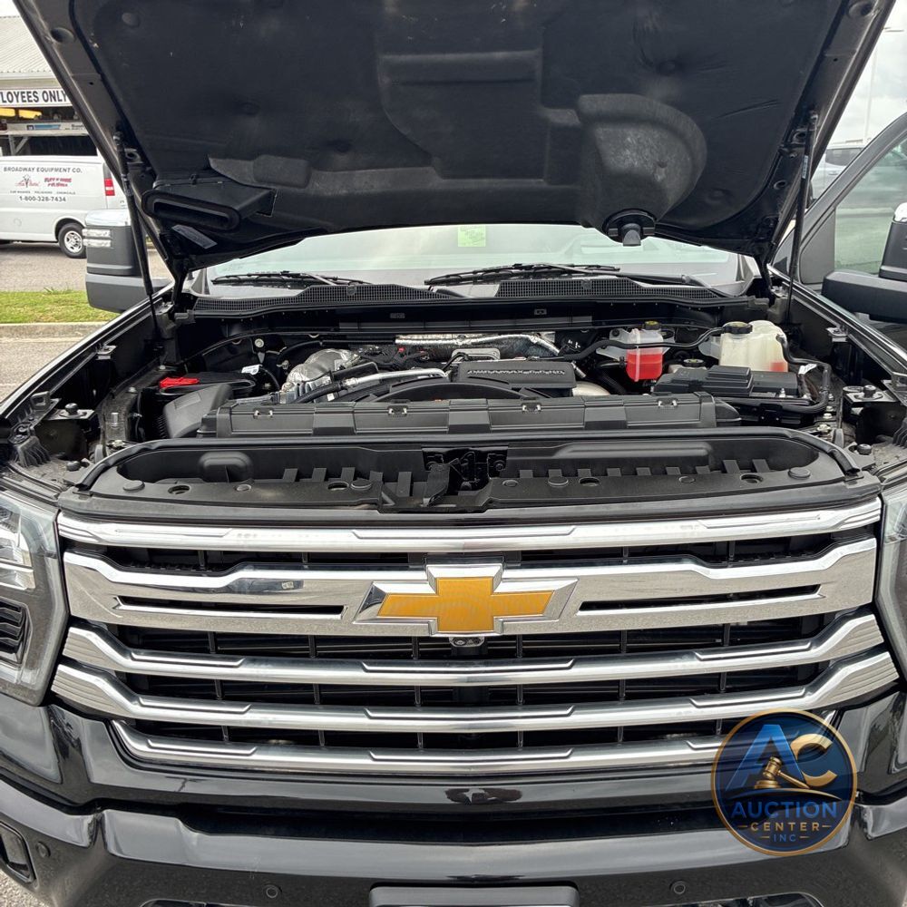 2025 Chevrolet Silverado 3500HD High Country