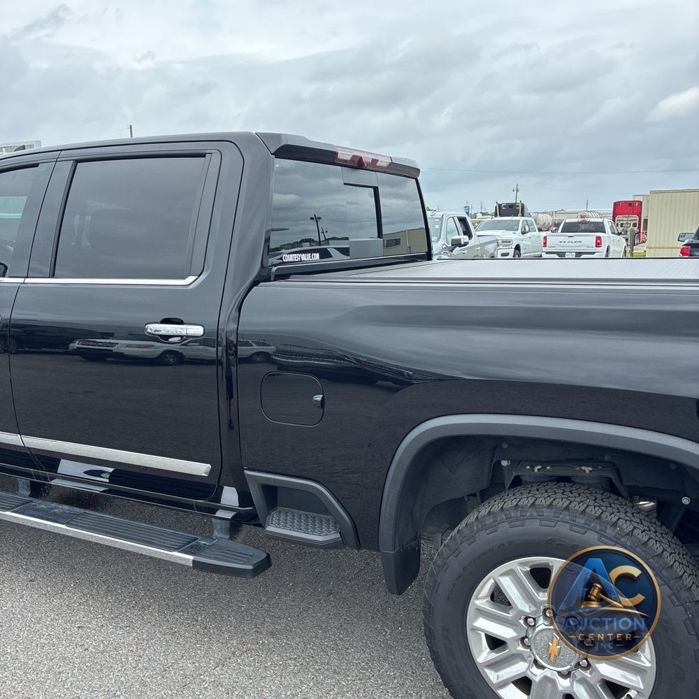 2025 Chevrolet Silverado 3500HD High Country