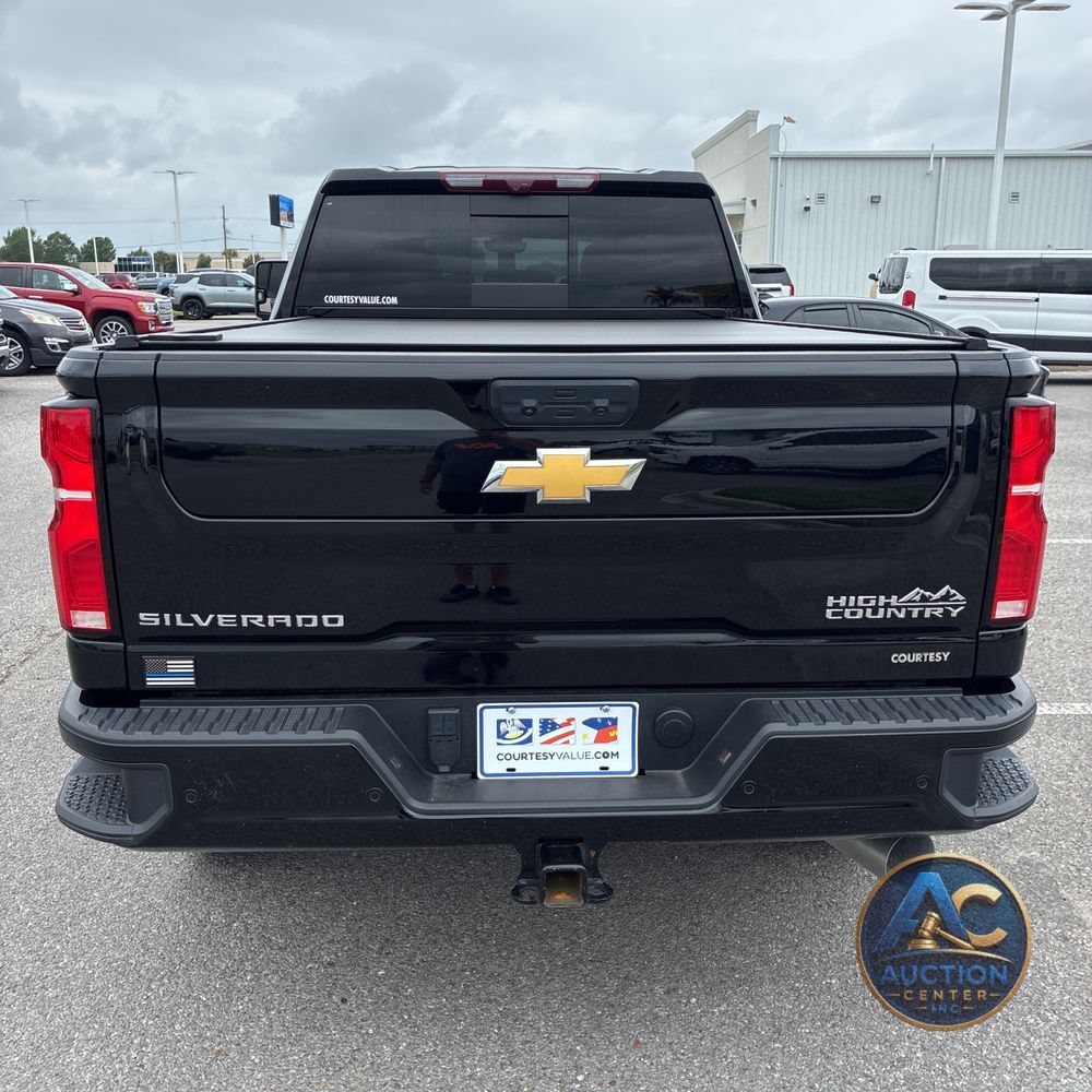 2025 Chevrolet Silverado 3500HD High Country