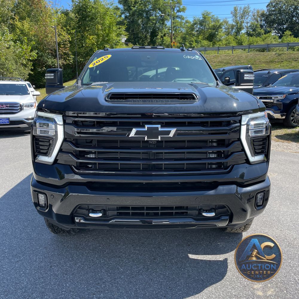 2025 Chevrolet Silverado 3500HD High Country