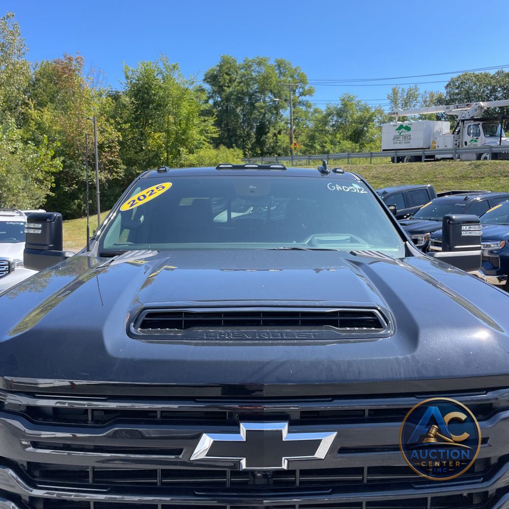 2025 Chevrolet Silverado 3500HD High Country