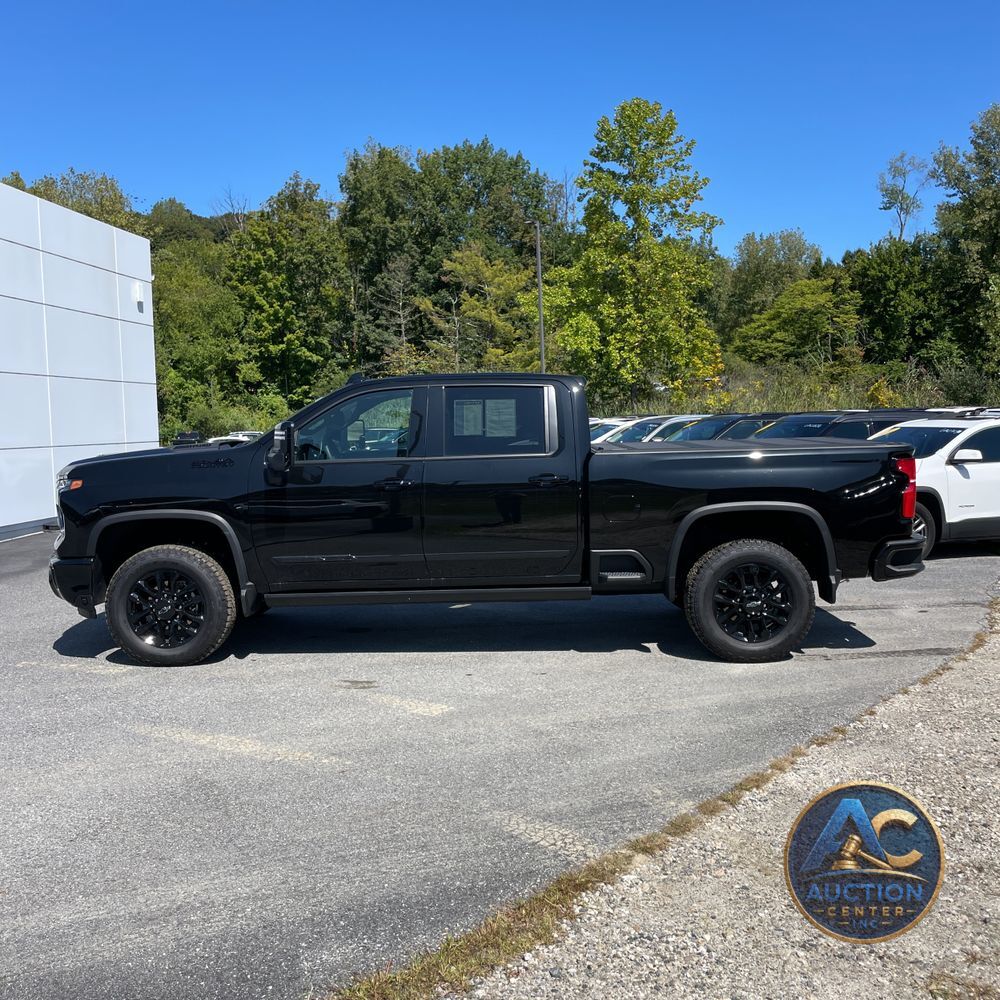 2025 Chevrolet Silverado 3500HD High Country