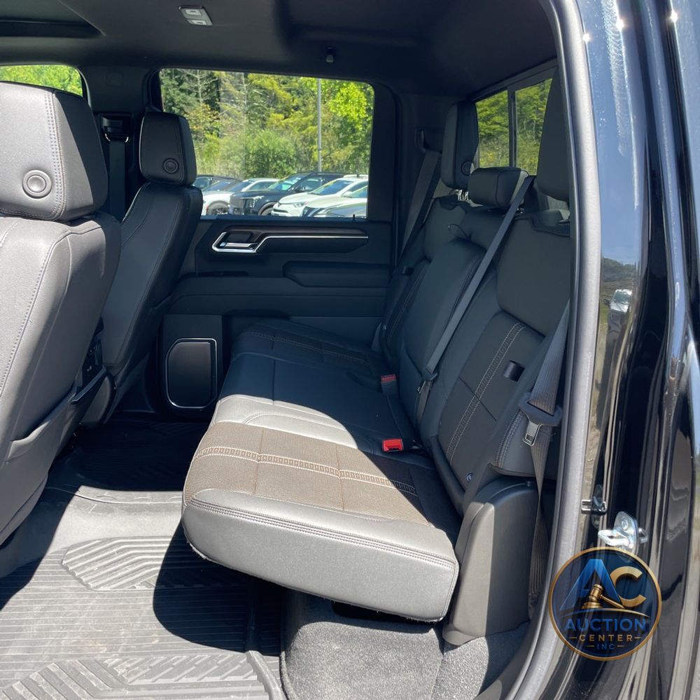 2025 Chevrolet Silverado 3500HD High Country