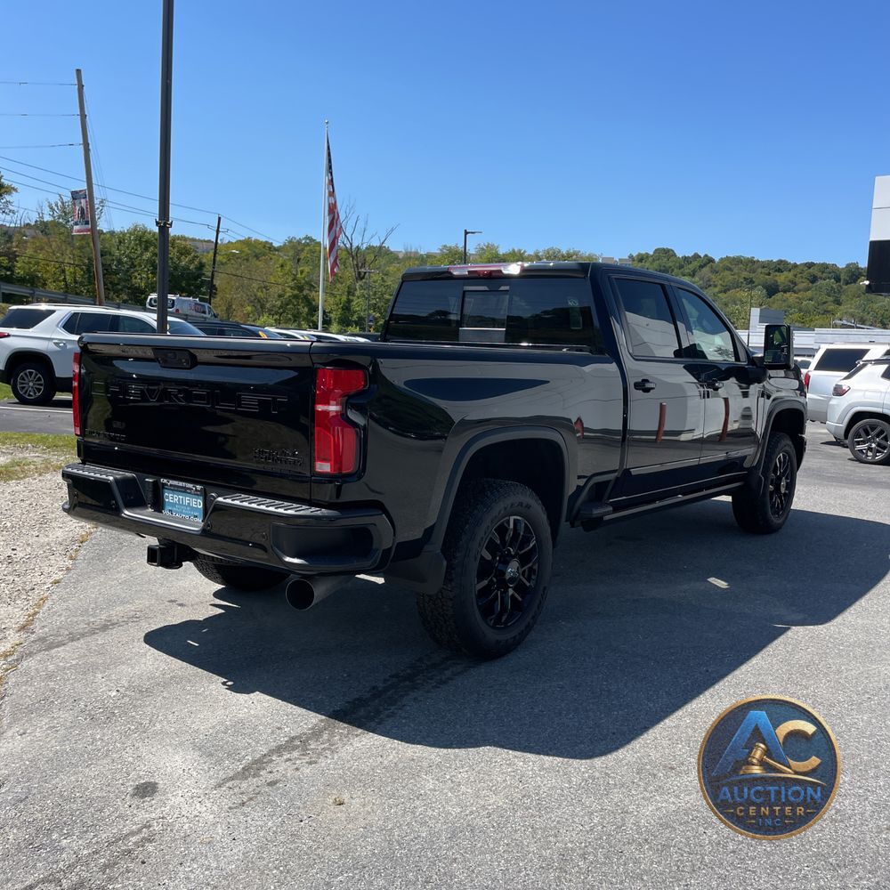 2025 Chevrolet Silverado 3500HD High Country