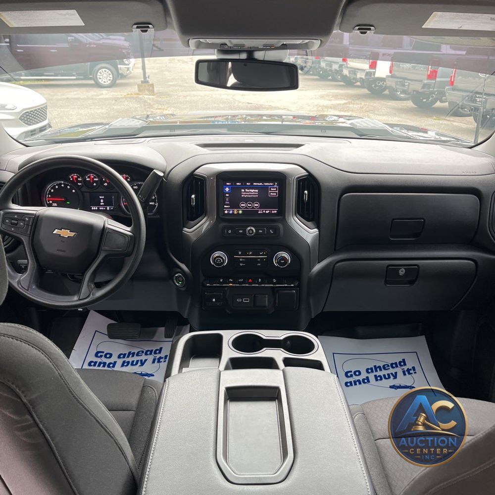 2024 Chevrolet Silverado 2500HD Custom