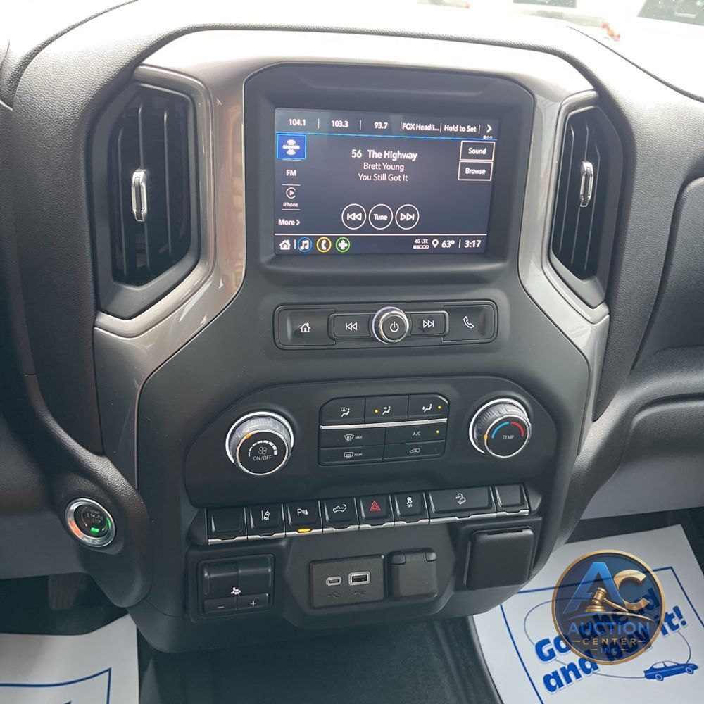 2024 Chevrolet Silverado 2500HD Custom