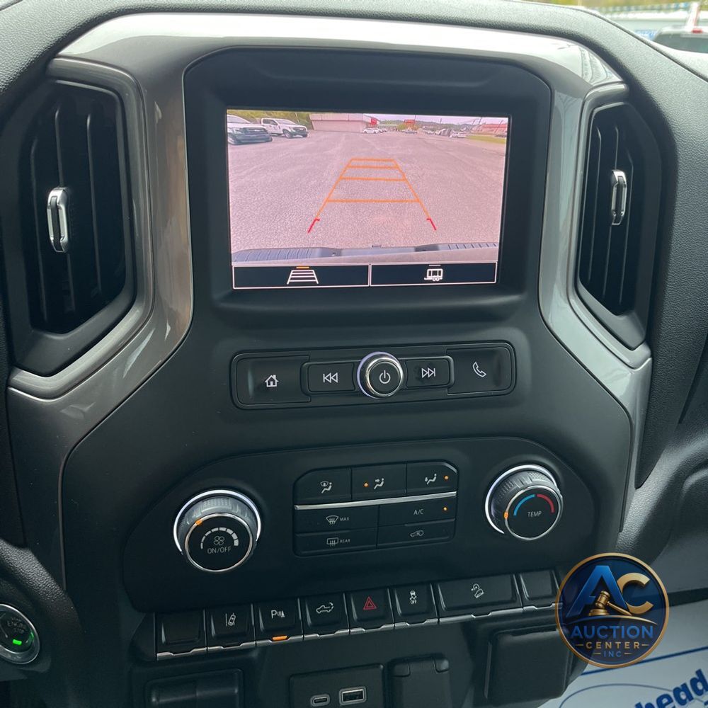 2024 Chevrolet Silverado 2500HD Custom