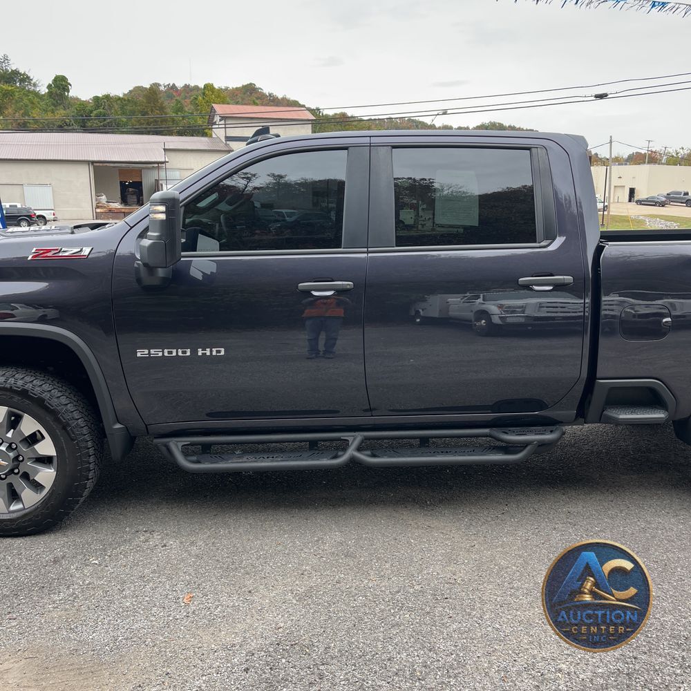 2024 Chevrolet Silverado 2500HD Custom