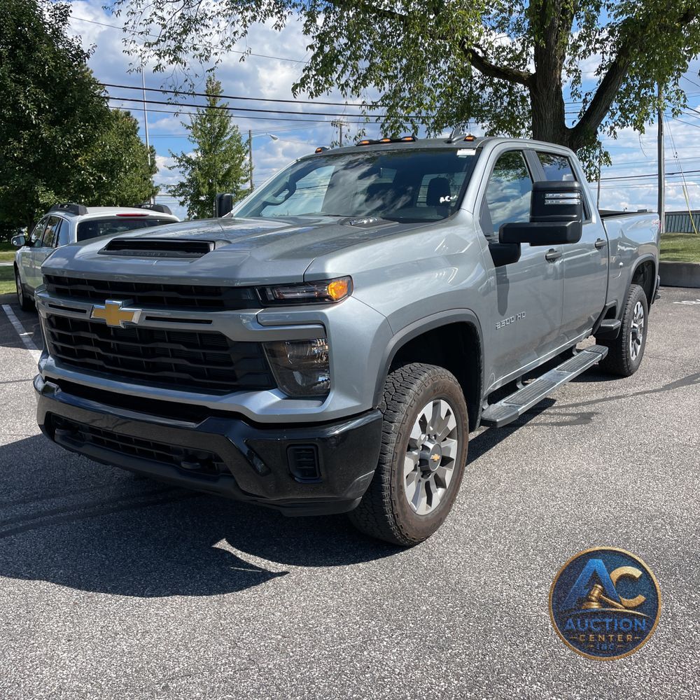 2024 Chevrolet Silverado 2500HD Custom