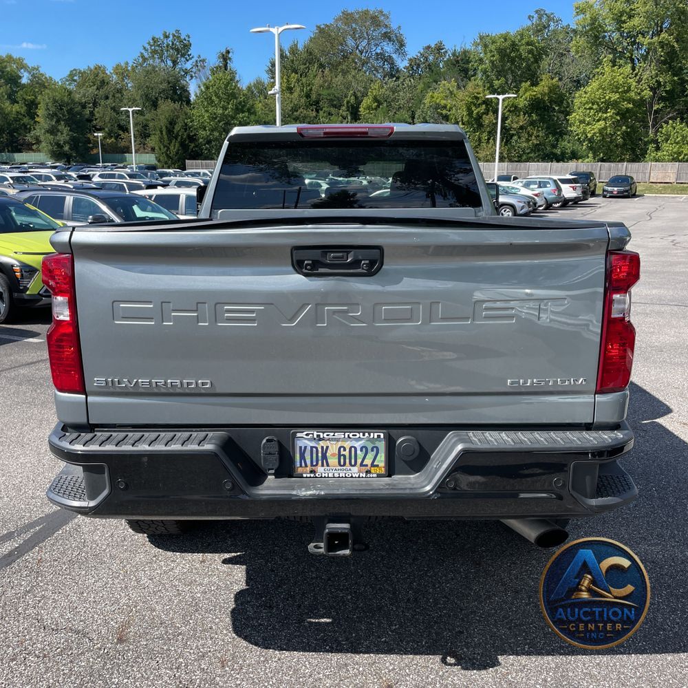 2024 Chevrolet Silverado 2500HD Custom