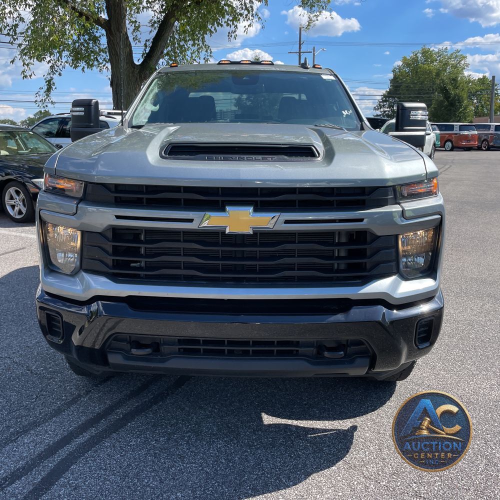 2024 Chevrolet Silverado 2500HD Custom