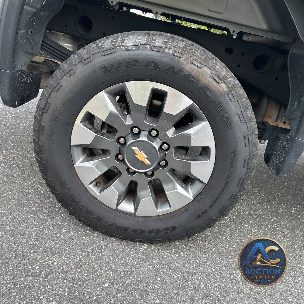 2024 Chevrolet Silverado 2500HD Custom