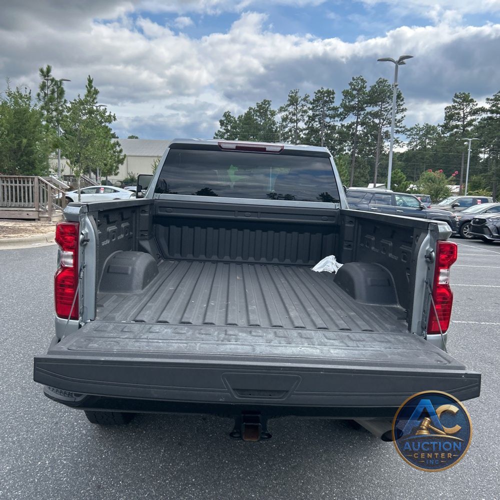 2024 Chevrolet Silverado 2500HD Custom