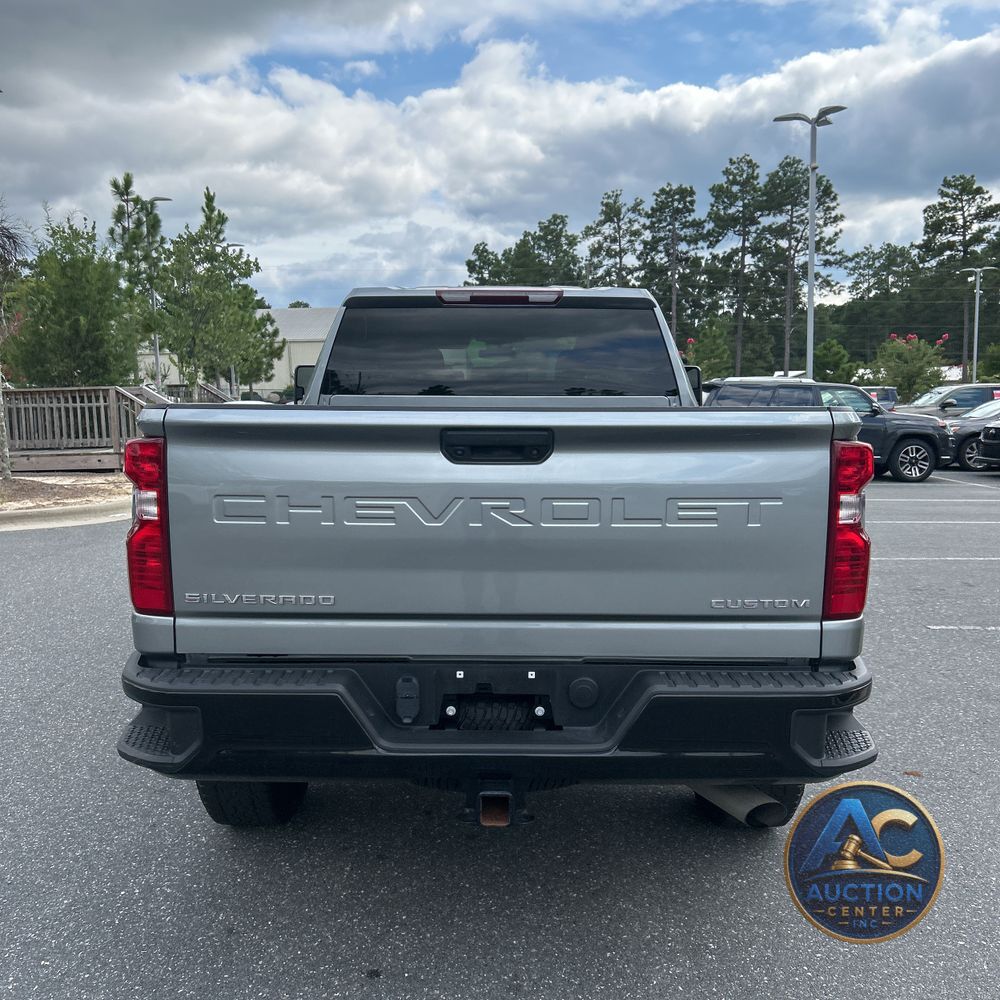 2024 Chevrolet Silverado 2500HD Custom