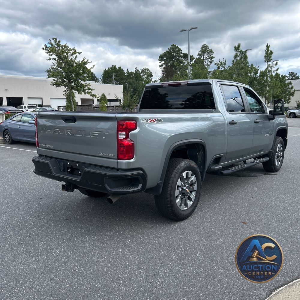 2024 Chevrolet Silverado 2500HD Custom