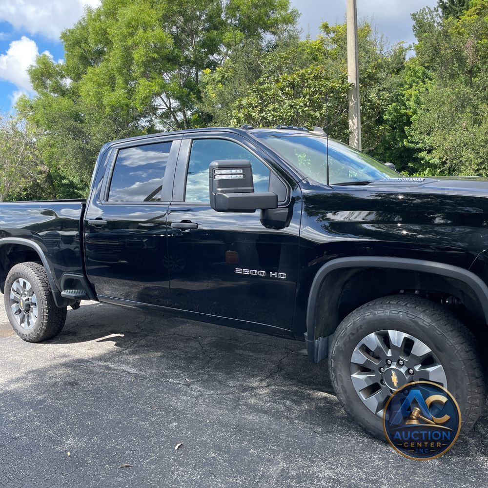 2024 Chevrolet Silverado 2500HD Custom