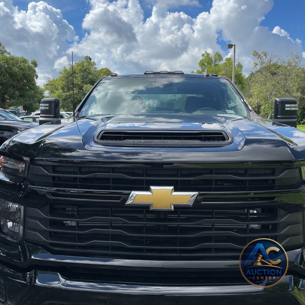 2024 Chevrolet Silverado 2500HD Custom