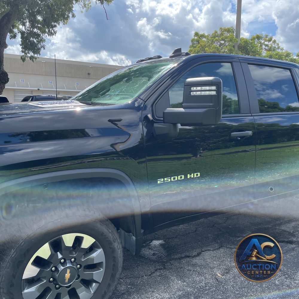 2024 Chevrolet Silverado 2500HD Custom