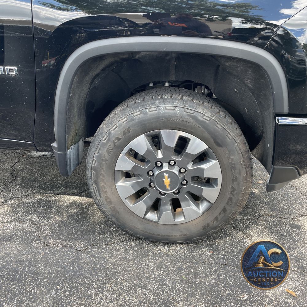 2024 Chevrolet Silverado 2500HD Custom
