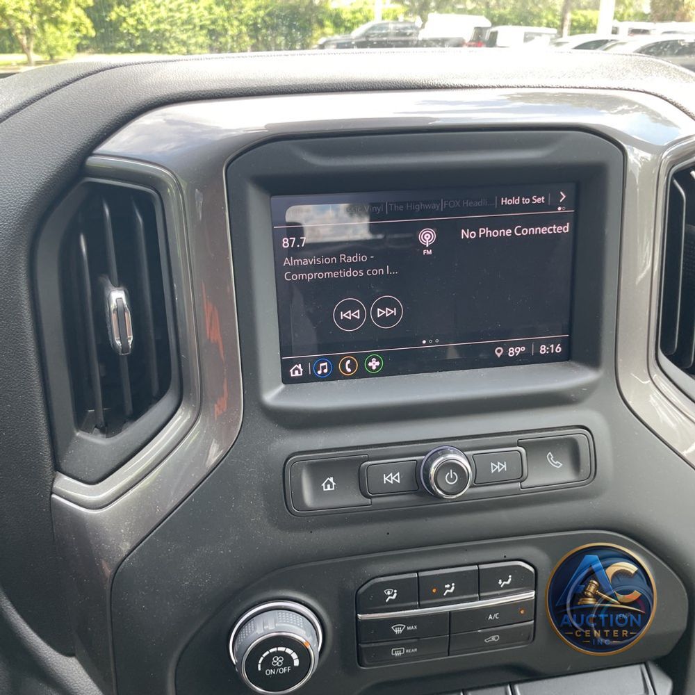2024 Chevrolet Silverado 2500HD Custom